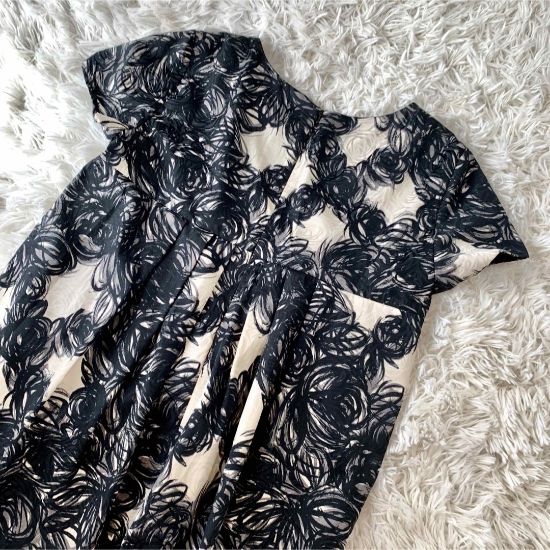 Max Mara - 【極美品】マックスマーラ 近年モデル ワンピース 36 赤