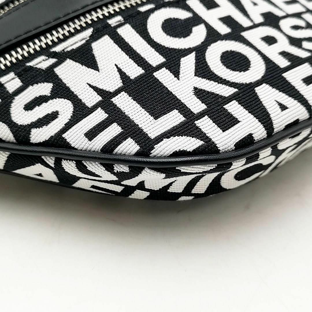 Michael Kors(マイケルコース)の新品 マイケルコース ボディバッグ ケンリーミディアム 03-23062512 レディースのバッグ(ボディバッグ/ウエストポーチ)の商品写真