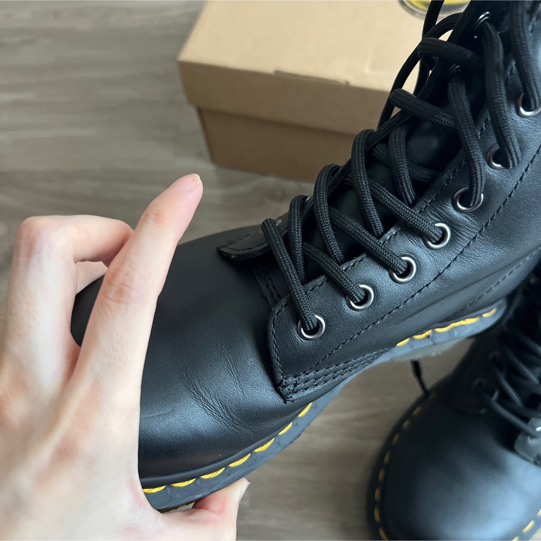 Dr.Martens(ドクターマーチン)のドクターマーチン　ブーツ　レースアップブーツ　ブラック レディースの靴/シューズ(ブーツ)の商品写真