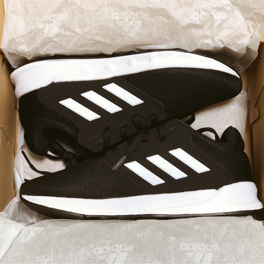 adidas(アディダス)の《adidas》新品 スニーカー SHOWTHEWAY W レディースの靴/シューズ(スニーカー)の商品写真