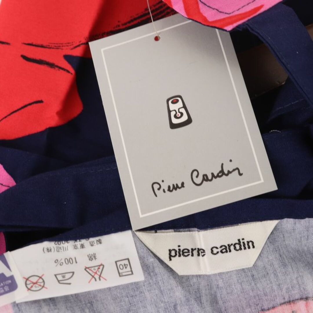 pierre cardin(ピエールカルダン)のピエールカルダン エプロン 未使用 タグ付 ローズ 花柄 コットン100% キッチン雑貨 ブランド レディース ネイビー Pierre Cardin インテリア/住まい/日用品のインテリア小物(その他)の商品写真