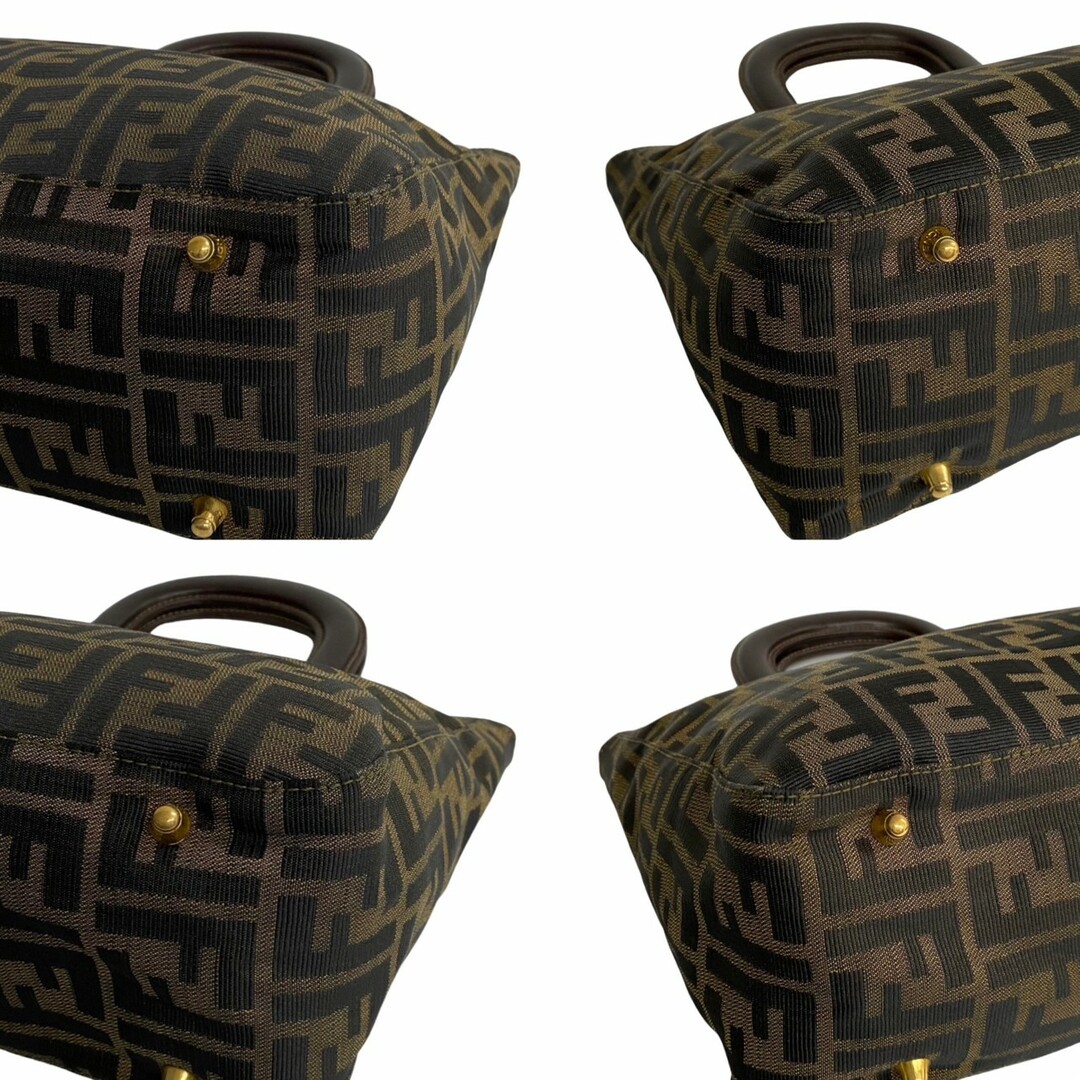 FENDI - ほぼ未使用 FENDI フェンディ ズッカ 柄 FF ロゴ レザー 本革