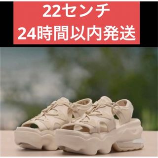 ナイキ(NIKE)の22 新品　AIR MAX KOKO SANDAL ナイキ　ココ　サンダル(サンダル)