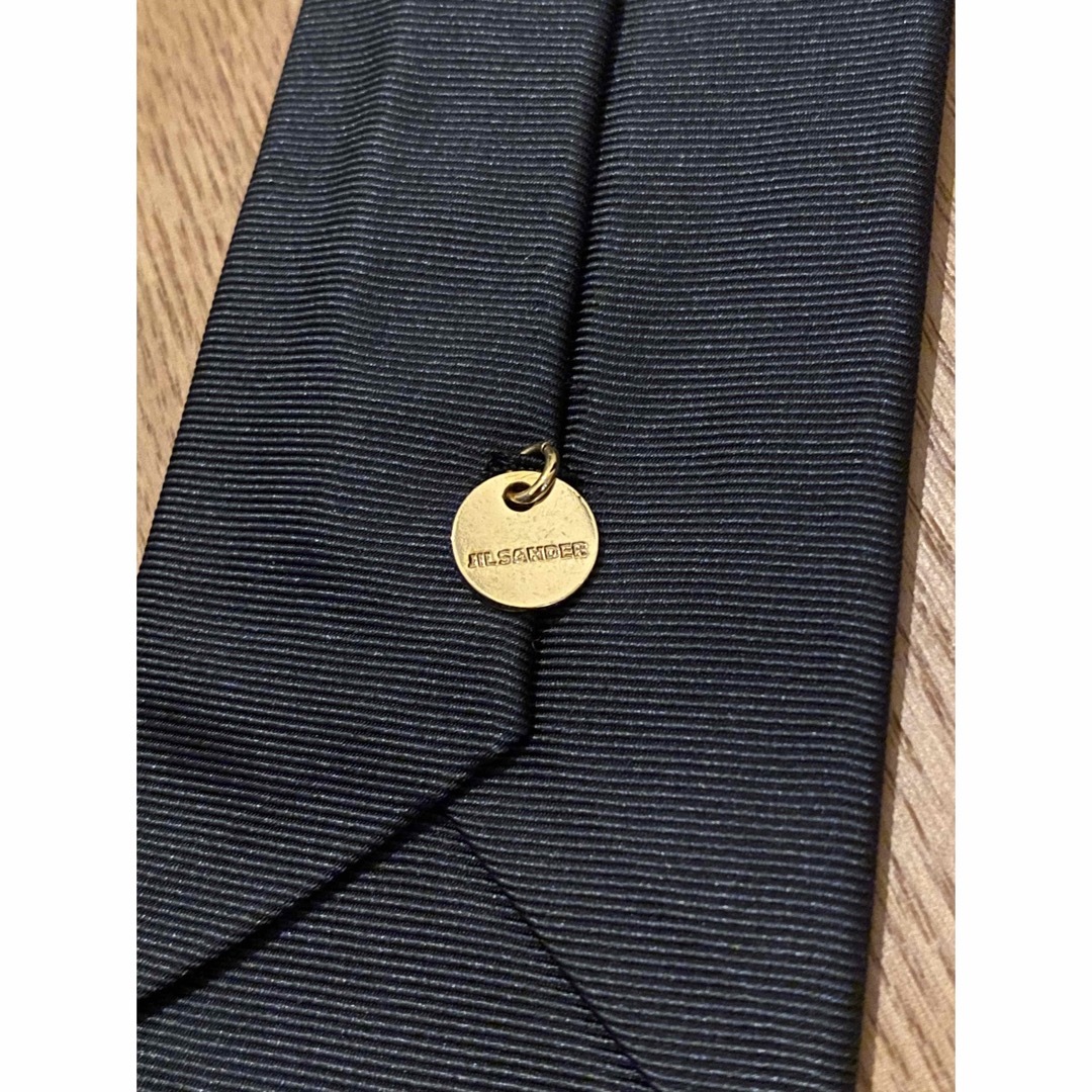 Jil Sander(ジルサンダー)のJil sander ネクタイ　黒 メンズのファッション小物(ネクタイ)の商品写真