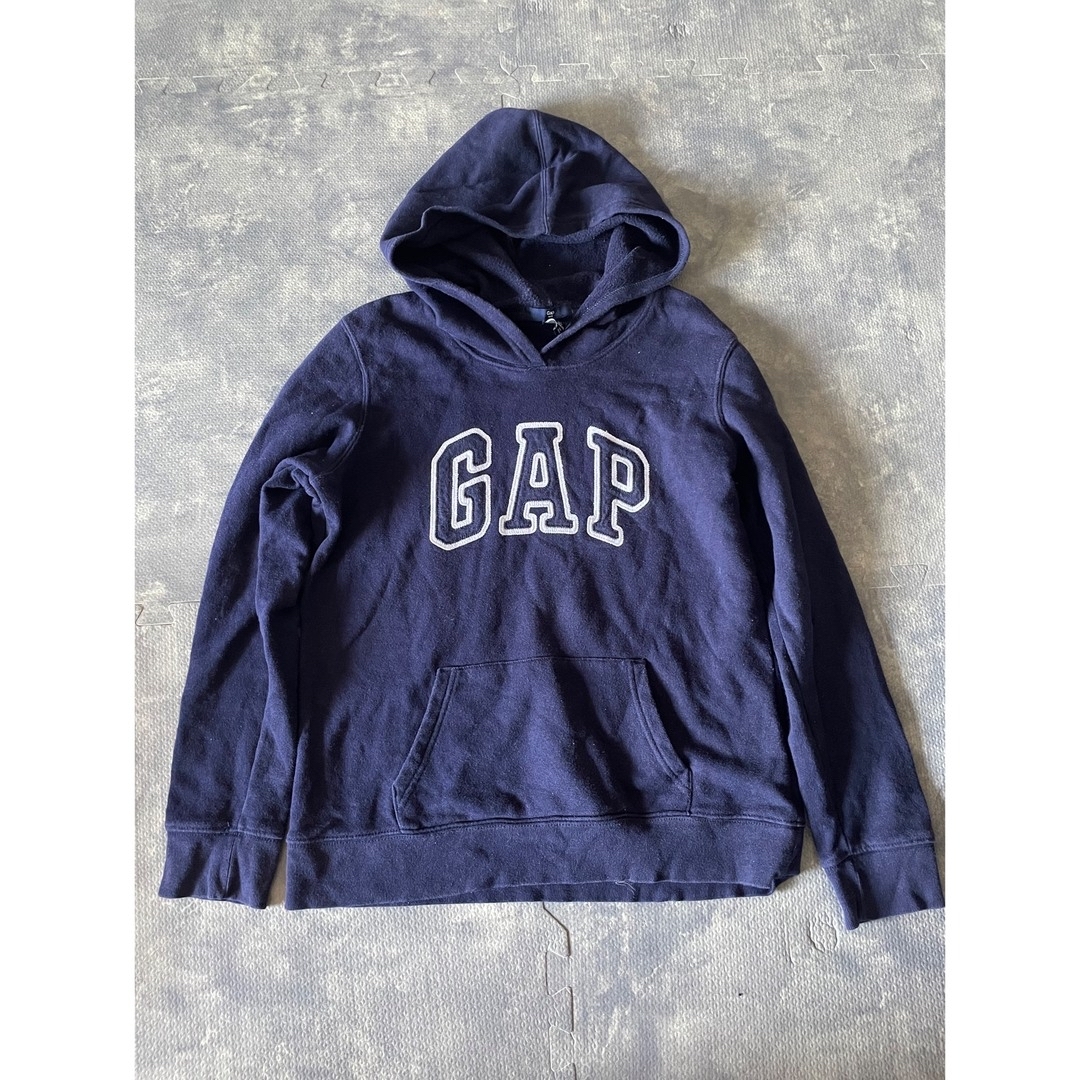 GAP(ギャップ)のGAP ギャップ パーカー トレーナー 裏起毛付き ロゴ入り ネイビー レディースのトップス(パーカー)の商品写真