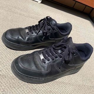 ナイキ(NIKE)のエアフォース1 黒(スニーカー)