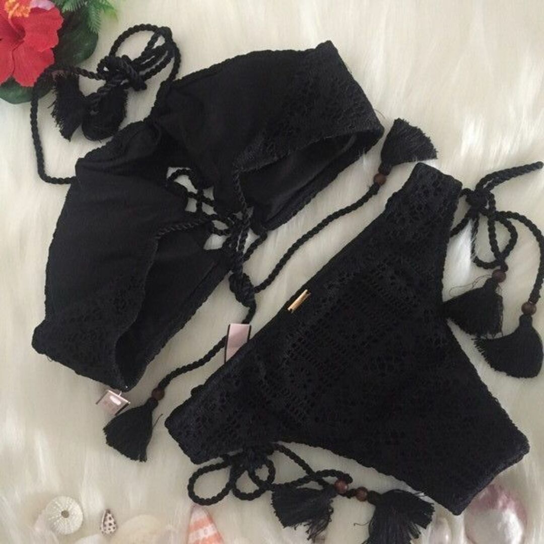 Victoria's Secret(ヴィクトリアズシークレット)の【残1】定価89%off 新品 総レース ハイネックビキニset レディースの水着/浴衣(水着)の商品写真