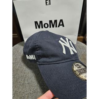 ニューエラー(NEW ERA)のNEW ERA　MOMA キャップ　ネイビー(キャップ)