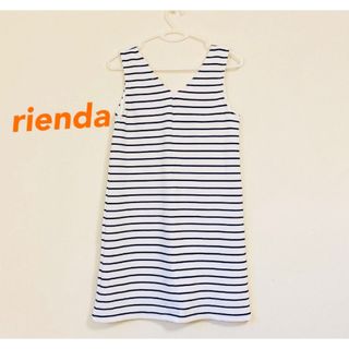 リエンダ(rienda)のお値下げしました！リエンダノースリーブカットソー　　(シャツ/ブラウス(半袖/袖なし))