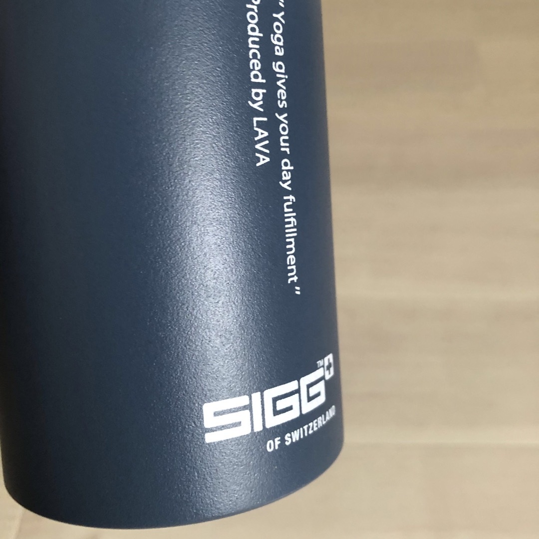 SIGG(シグ)の【超美品】LAVA水素水ボトル　SIGG スポーツ/アウトドアのトレーニング/エクササイズ(ヨガ)の商品写真