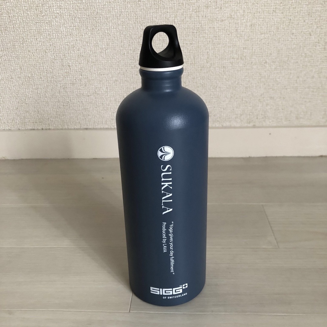 SIGG(シグ)の【超美品】LAVA水素水ボトル　SIGG スポーツ/アウトドアのトレーニング/エクササイズ(ヨガ)の商品写真