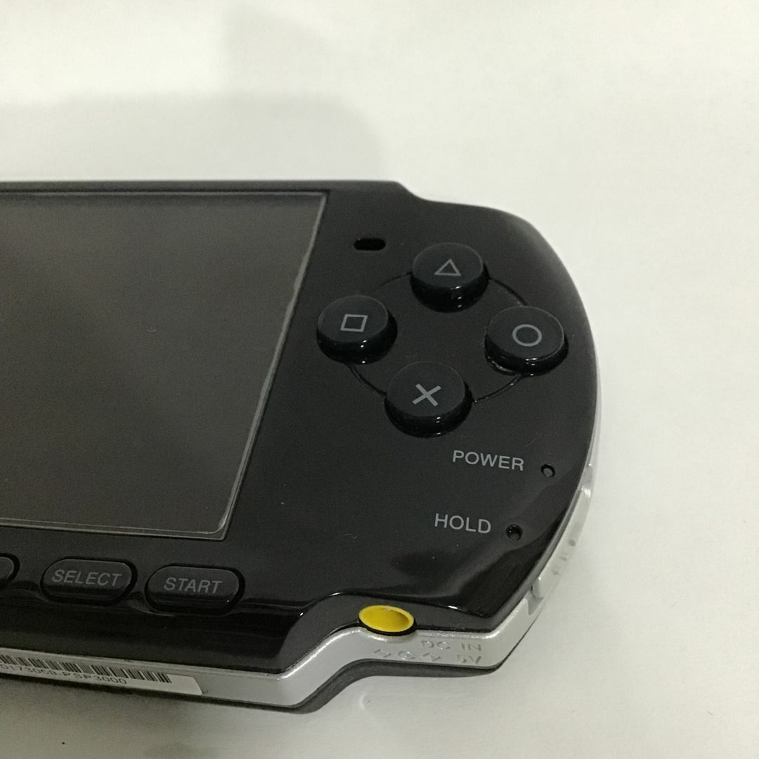 PlayStation Portable(プレイステーションポータブル)のPSP-3000 PSP本体 ソフト2本付き まとめ売り 中古 匿名配送 エンタメ/ホビーのゲームソフト/ゲーム機本体(携帯用ゲーム機本体)の商品写真
