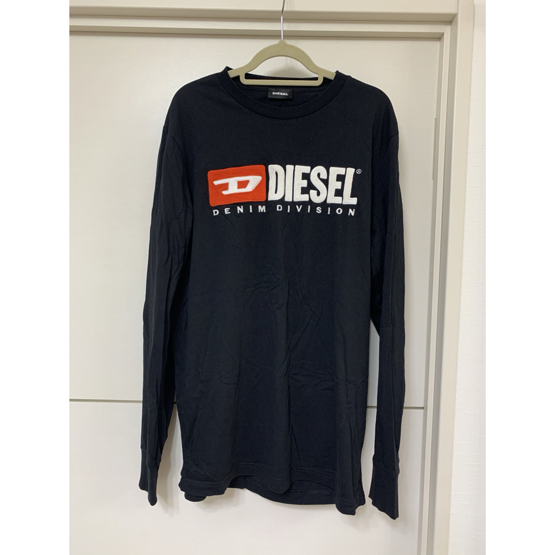 DIESEL(ディーゼル)のディーゼル　長袖　Tシャツ メンズのトップス(Tシャツ/カットソー(七分/長袖))の商品写真