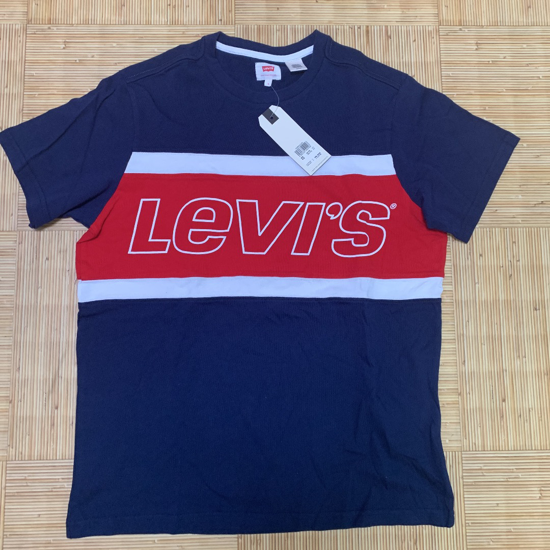 Levi's(リーバイス)の新品Ｌ  リーバイス　Levi‘s  men's Tシャツ メンズのトップス(Tシャツ/カットソー(半袖/袖なし))の商品写真