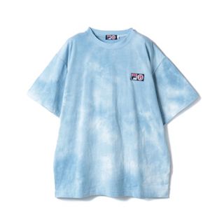 フィラ(FILA)の FILA×BE:FIRST ロゴ刺繍ワッペン Tシャツ 半袖　サックス(Tシャツ/カットソー(半袖/袖なし))