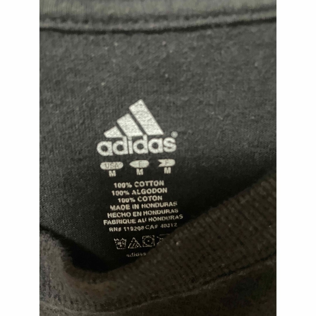 adidas(アディダス)のadidas NBA シカゴ ブルズ Tシャツ 黒 古着 ヴィンテージ メンズのトップス(Tシャツ/カットソー(半袖/袖なし))の商品写真