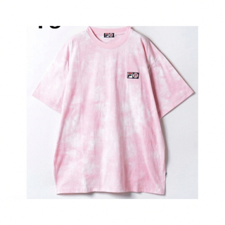 フィラ(FILA)の FILA×BE:FIRST ロゴ刺繍ワッペン Tシャツ 半袖　ピンク(Tシャツ/カットソー(半袖/袖なし))
