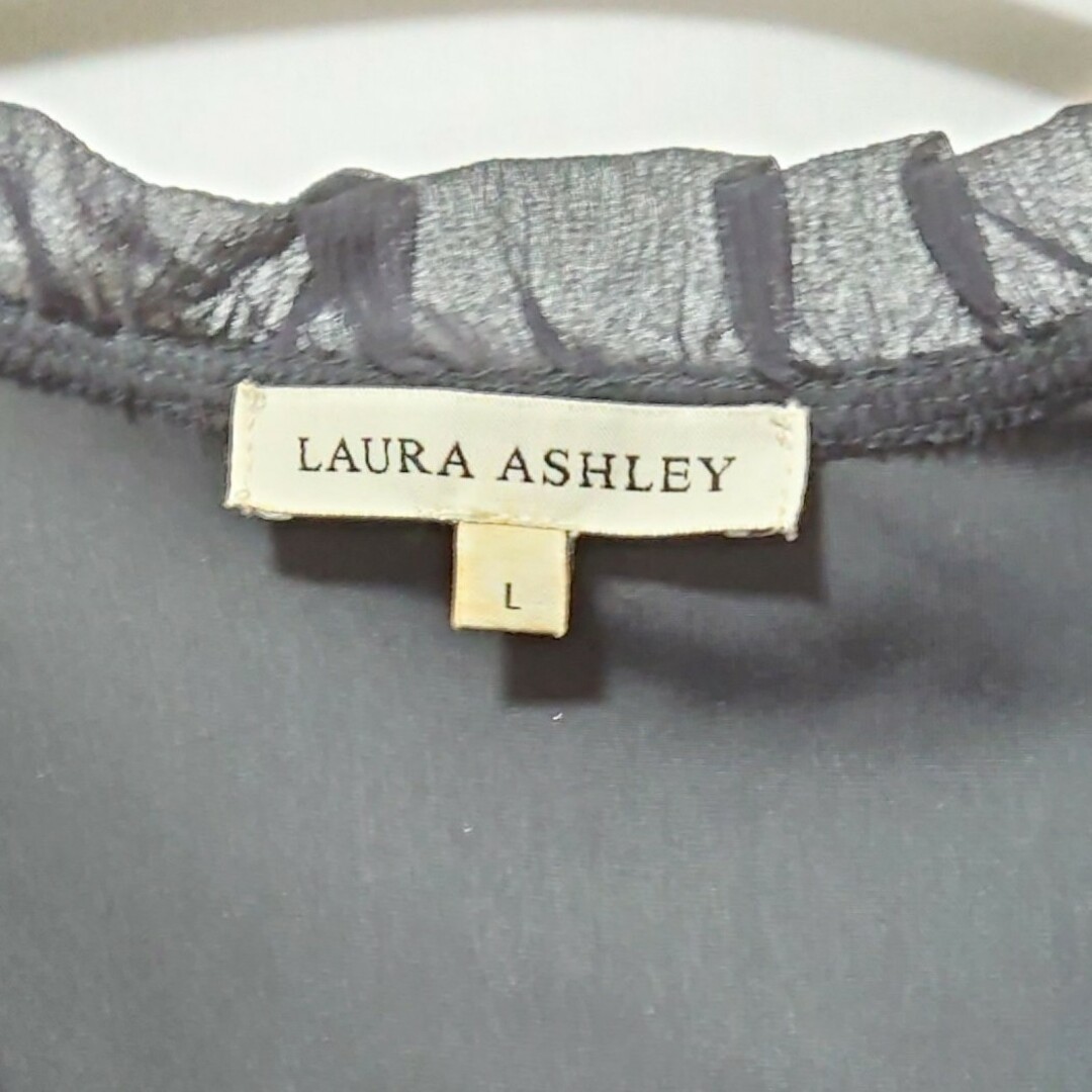 LAURA ASHLEY(ローラアシュレイ)のローラアシュレイ 袖フリル ベルベットシャツ 7分袖 L ブラック レディースのトップス(Tシャツ(長袖/七分))の商品写真