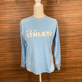 アスレタ(ATHLETA)のATHLETA ジャージ Tシャツ Mサイズ 水色 ブルー 長袖 ロゴ(Tシャツ/カットソー(七分/長袖))