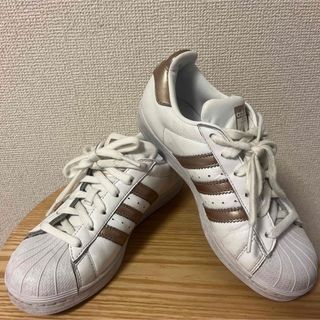 アディダス(adidas)の大人気adidasSUPERSTAR 22.5cm(スニーカー)