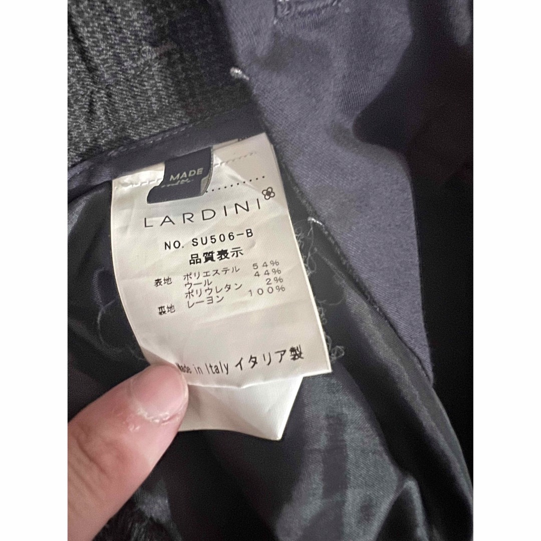 LARDINI(ラルディーニ)のラルディーニ　セットアップ　スーツ　EASY 44 グレー　マイクロハウンド メンズのスーツ(セットアップ)の商品写真