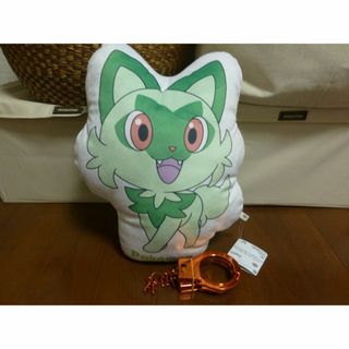 オレンジ手錠&ニャオハ でっかいクッション　ポケットモンスター(その他)