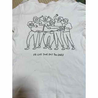 ブイシックス(V6)のV6 LIVE TOUR 2017 The ONES Tシャツ(アイドルグッズ)