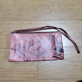 グッチ(Gucci)の【美品&希少デザイン】GUCCIクラッチバッグ(クラッチバッグ)