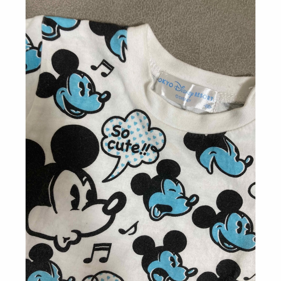 Disney(ディズニー)の80cm ディズニーランド限定　ミッキー総柄Tシャツ キッズ/ベビー/マタニティのベビー服(~85cm)(Ｔシャツ)の商品写真