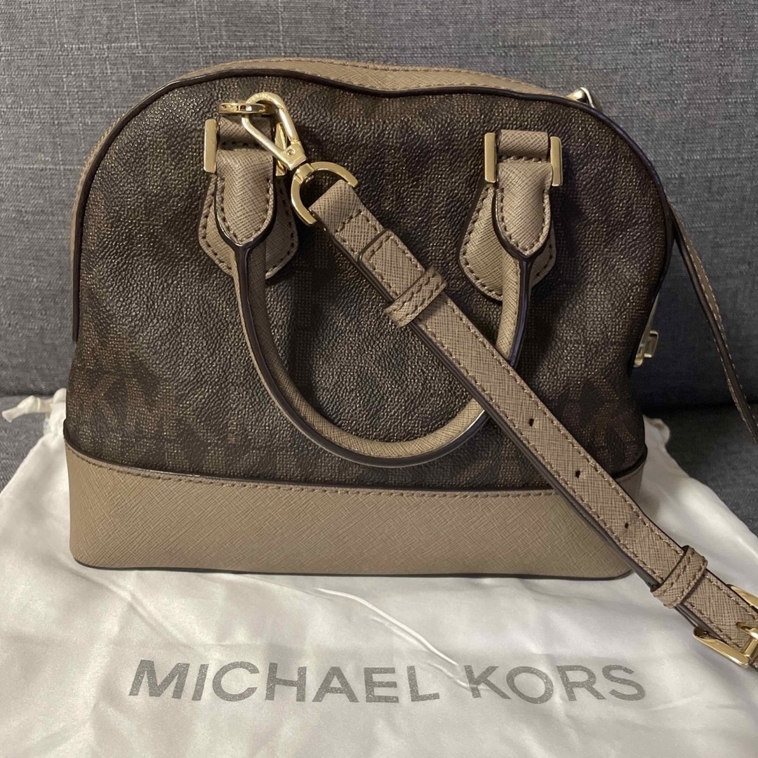 Michael Kors(マイケルコース)の値下🎵マイケルコース　MICHAEL KORS ショルダーバッグ　ハンドバック レディースのバッグ(ショルダーバッグ)の商品写真