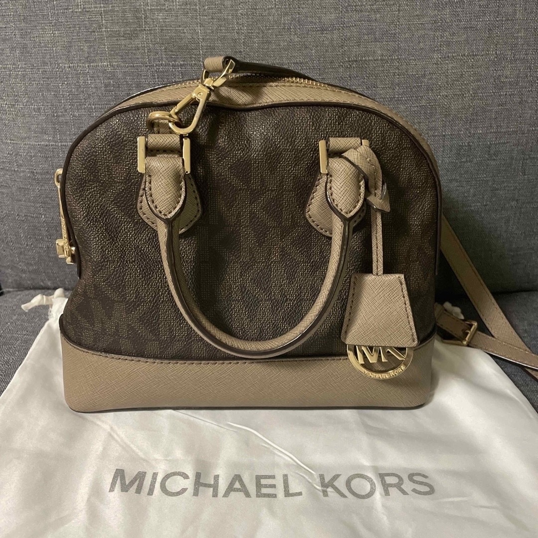 Michael Kors(マイケルコース)の値下🎵マイケルコース　MICHAEL KORS ショルダーバッグ　ハンドバック レディースのバッグ(ショルダーバッグ)の商品写真