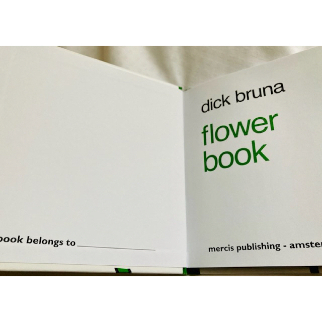 miffy(ミッフィー)の【洋書】flower bookディックブルーナはなのほん英語版⭐︎ミッフィー作者 エンタメ/ホビーの本(洋書)の商品写真