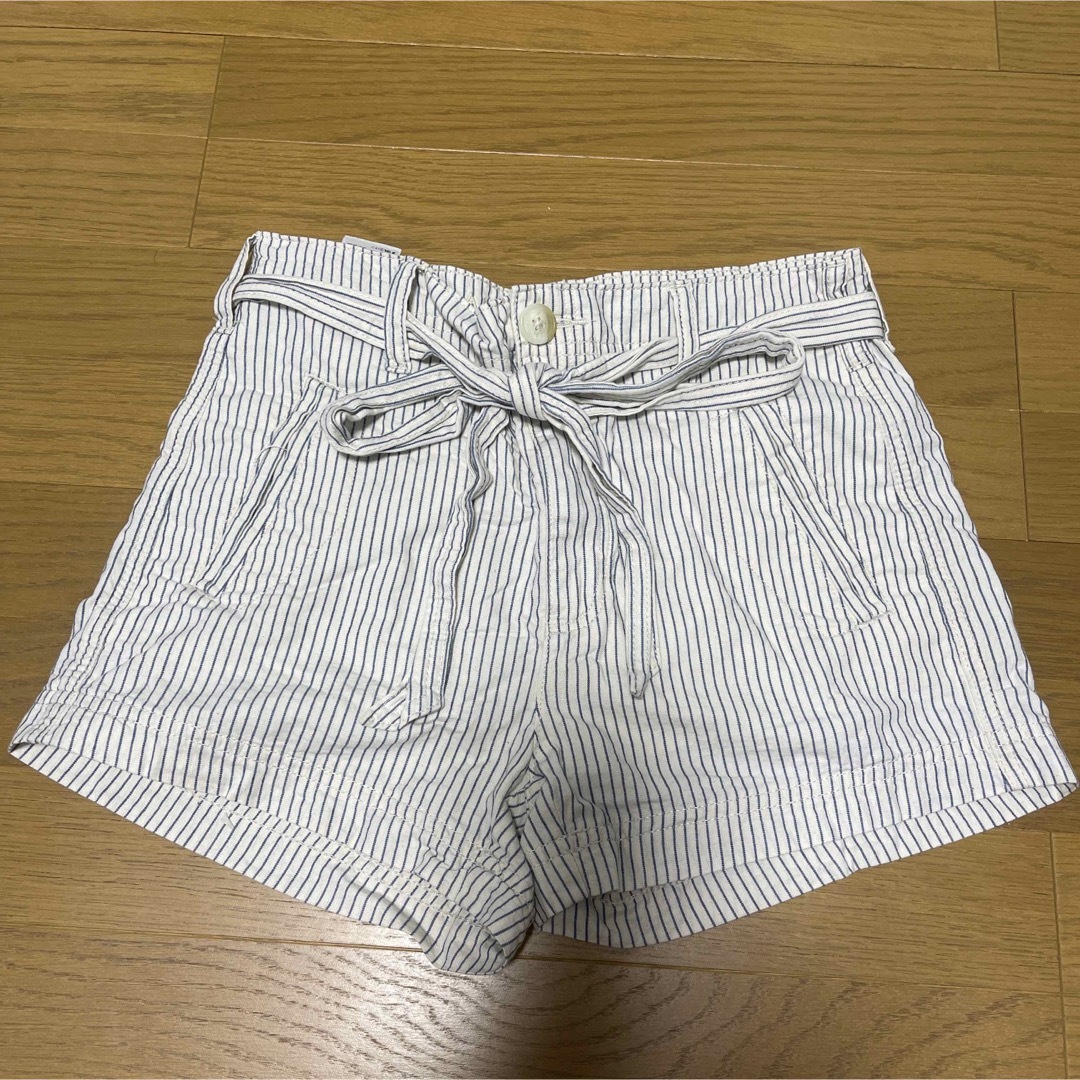 American Eagle(アメリカンイーグル)のショートパンツ カジュアルパンツ 夏パンツ サマーパンツ レディースのパンツ(ショートパンツ)の商品写真