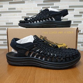 キーン(KEEN)の【新品】KEEN UNEEK キーン ユニーク 23cm BLACK 黒(スニーカー)