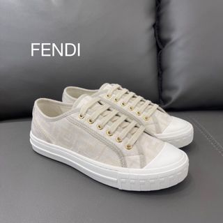 フェンディ(FENDI)のFENDI ドミノスニーかー　ユニセックス(スニーカー)