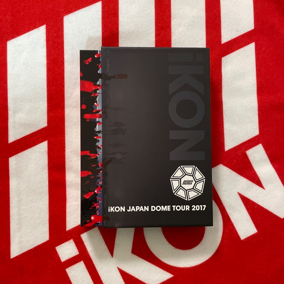 iKON(アイコン)のiKON　JAPAN　DOME　TOUR　2017（初回生産限定盤） エンタメ/ホビーのDVD/ブルーレイ(ミュージック)の商品写真