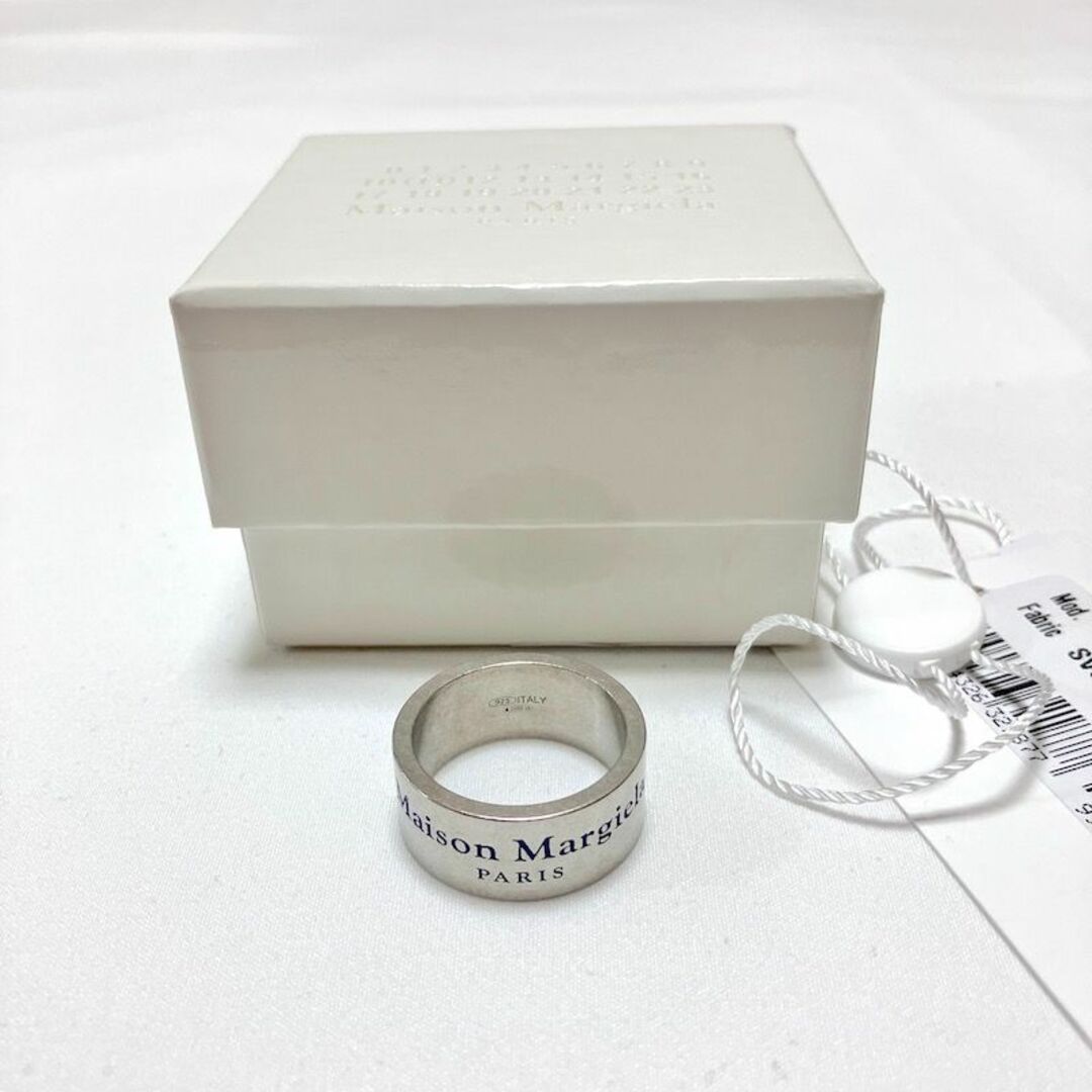 Maison Martin Margiela(マルタンマルジェラ)の新品 9 マルジェラ 22ss ブランドロゴリング 指輪 4925 メンズのアクセサリー(リング(指輪))の商品写真