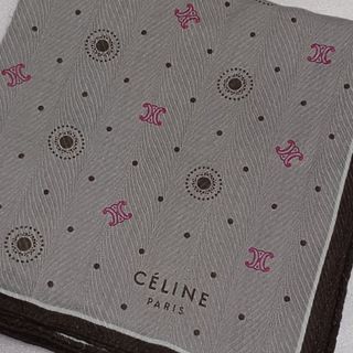 セリーヌ(celine)の値下げ📌【中古】セリーヌ☆大判ハンカチーフ53×53(ハンカチ)