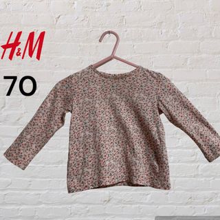 エイチアンドエム(H&M)のH&M/エイチアンドエム　長袖カットソー　ピンク　花柄　70サイズ(シャツ/カットソー)