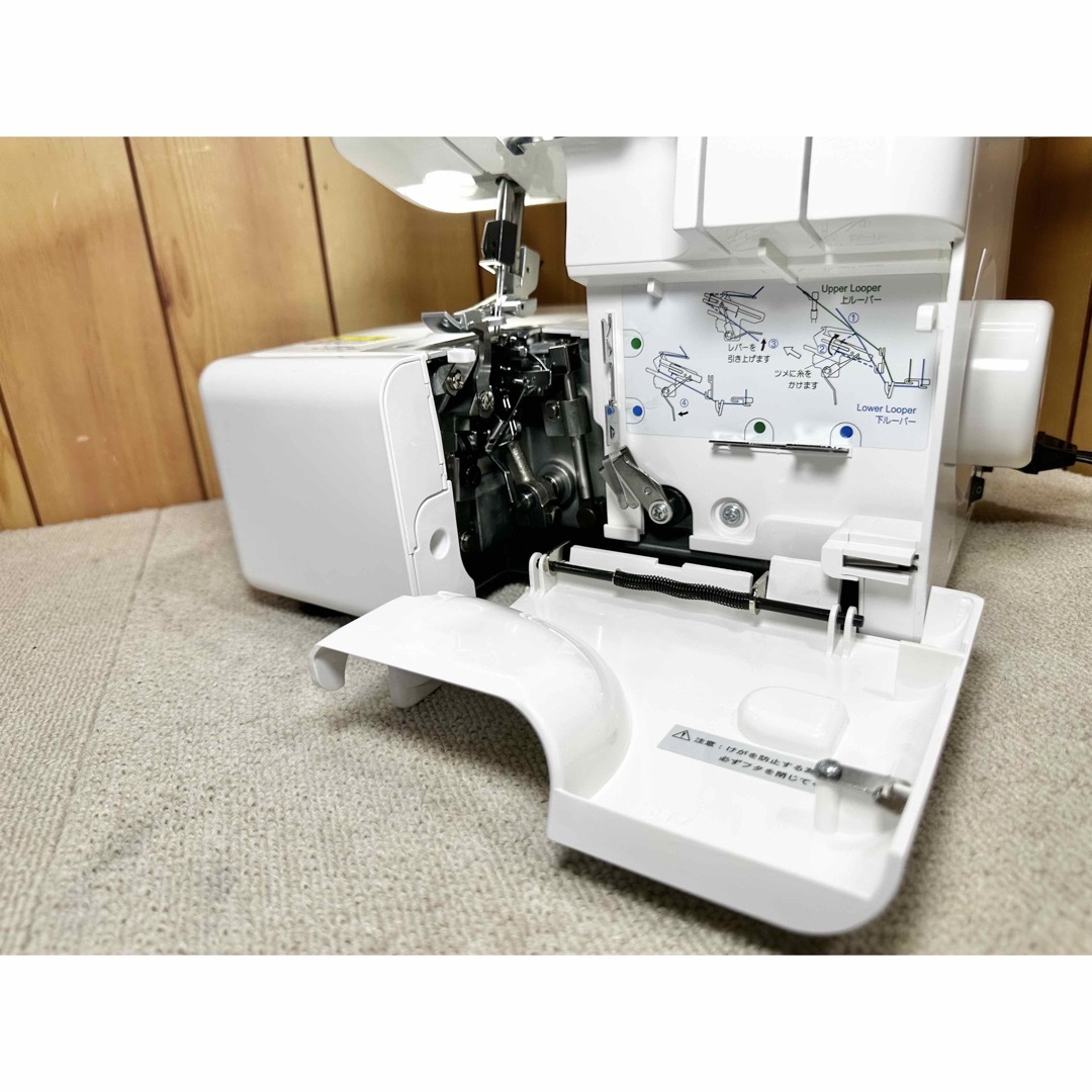 美品 SINGER シンガー ロックミシン プロフェッショナル2 S-900DF