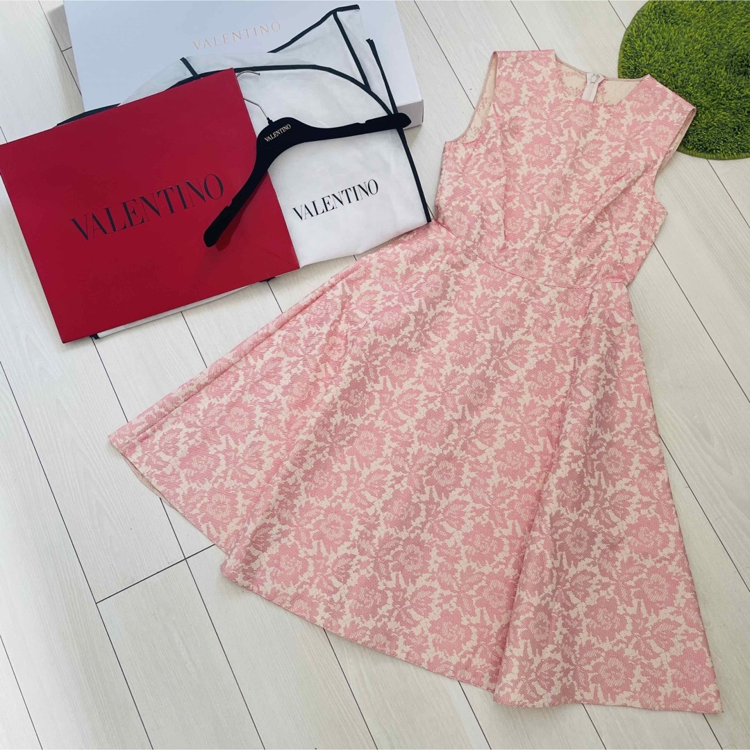 美品 VALENTINO ヴァレンティノ ワンピース | mdh.com.sa