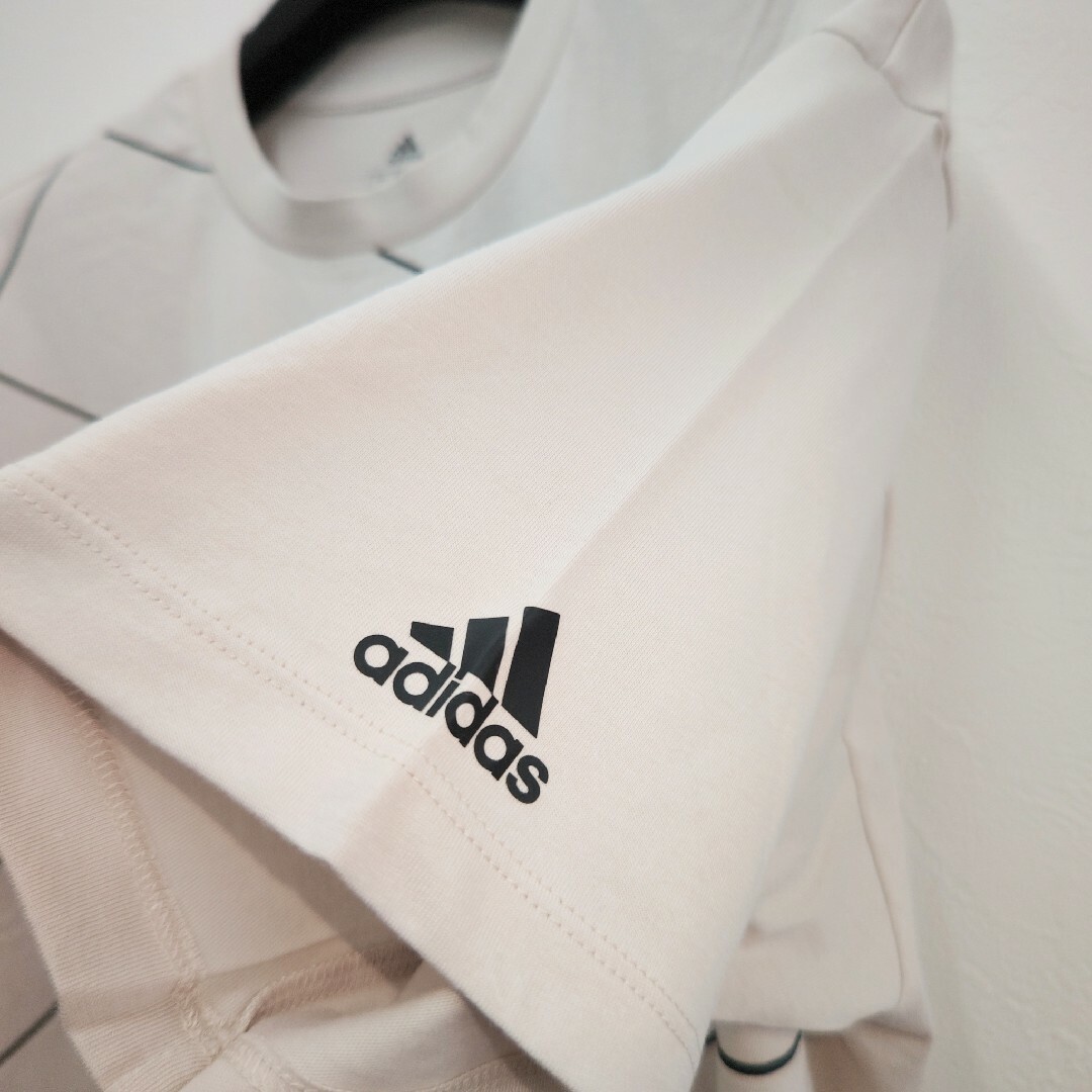 adidas(アディダス)のadidas レディース Tシャツ 半袖 スポーツウェア BIGロゴ XLサイズ レディースのトップス(Tシャツ(半袖/袖なし))の商品写真