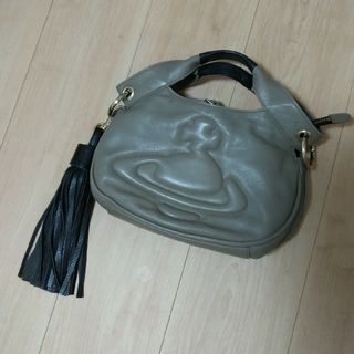 ヴィヴィアンウエストウッド(Vivienne Westwood)のVivienne Westwood ショルダーバッグ フリンジ  ハンドバッグ(ショルダーバッグ)