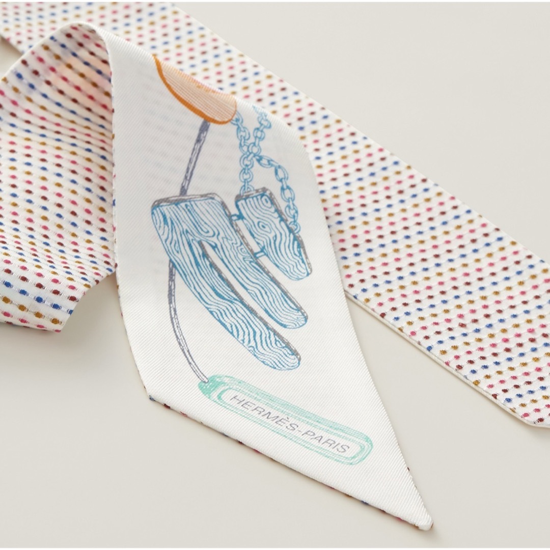 エルメス HERMES ツイリー 《シュヴァロスコープ・ポワンティエ》新品-