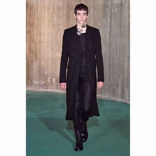 アンドゥムルメステール(Ann Demeulemeester)の希少 ANN DEMEULEMEESTER (チェスターコート)