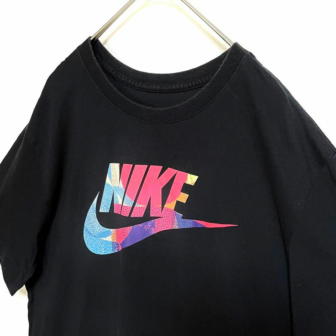 NIKE(ナイキ)のナイキ ビッグスウッシュ プリントＴシャツ ブラック L メンズのトップス(Tシャツ/カットソー(半袖/袖なし))の商品写真