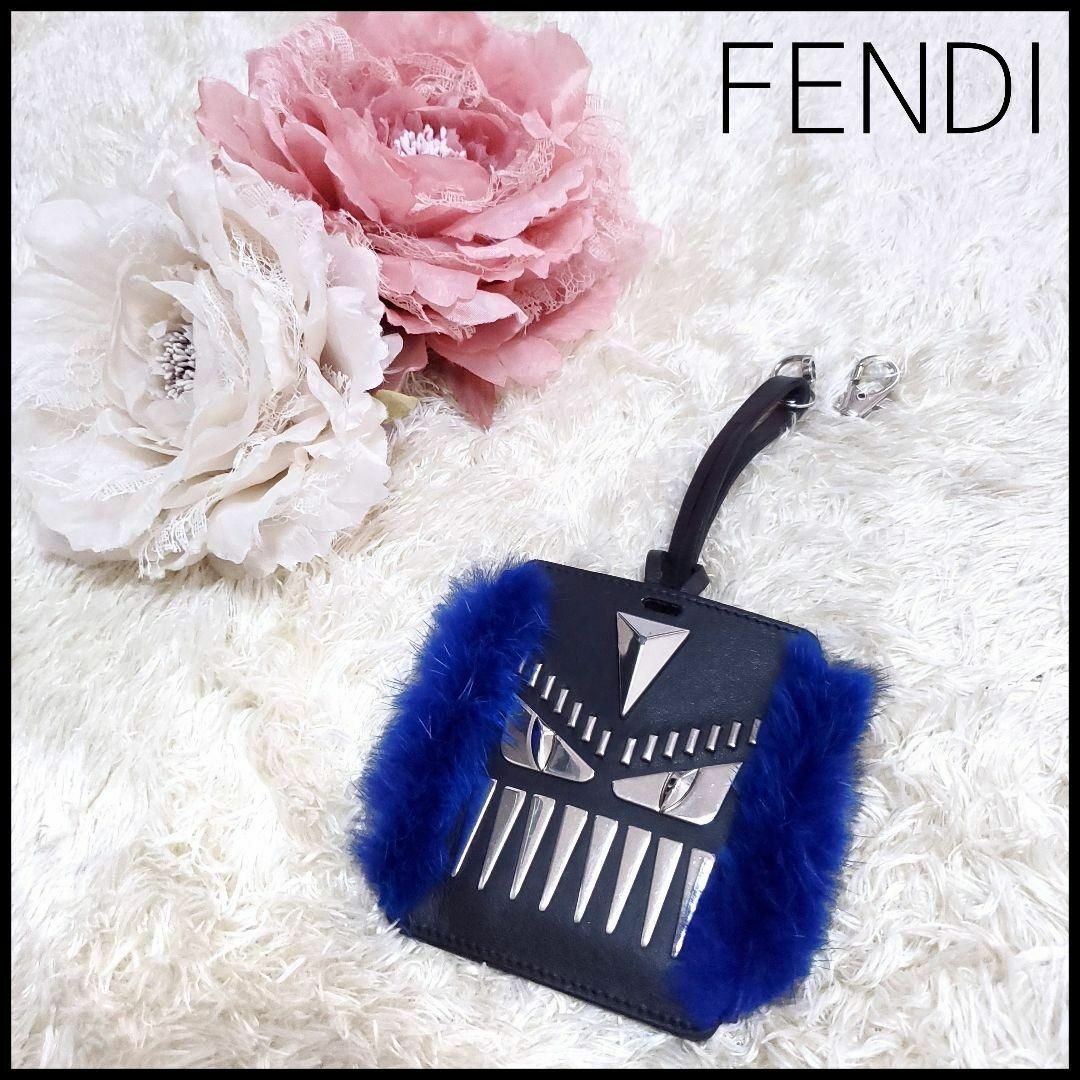 FENDI カードケース　キーリング