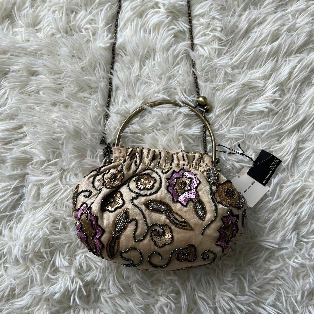 Via Demizon(ビアデミゾン)の新品　VIA DEMIZON DOUX ビアデミゾンドゥ　ポシェット　bag レディースのバッグ(ショルダーバッグ)の商品写真