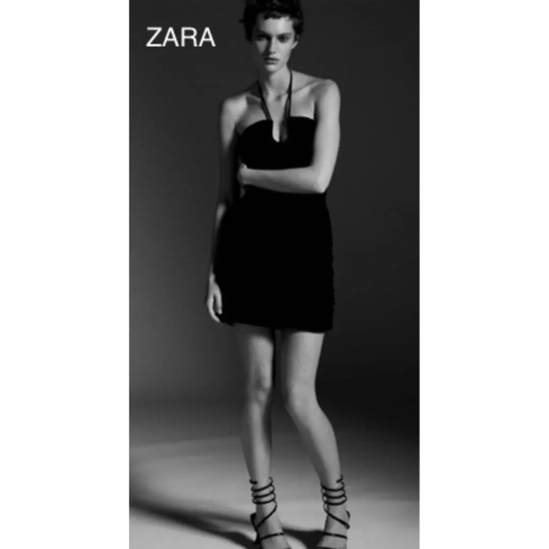 ZARA(ザラ)の新品　ZARA ザラ　シャーリング　ミニワンピース　ワンピース　ドレス　ブラック レディースのワンピース(ミニワンピース)の商品写真