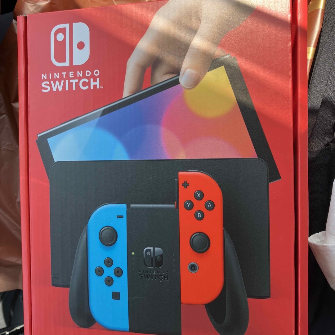 Nintendo Switch 本体 有機ELモデル　新品未使用品のサムネイル